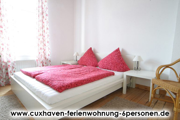 Cuxhaven-Ferienwohnung-6Personen_Schlafzimmer5
