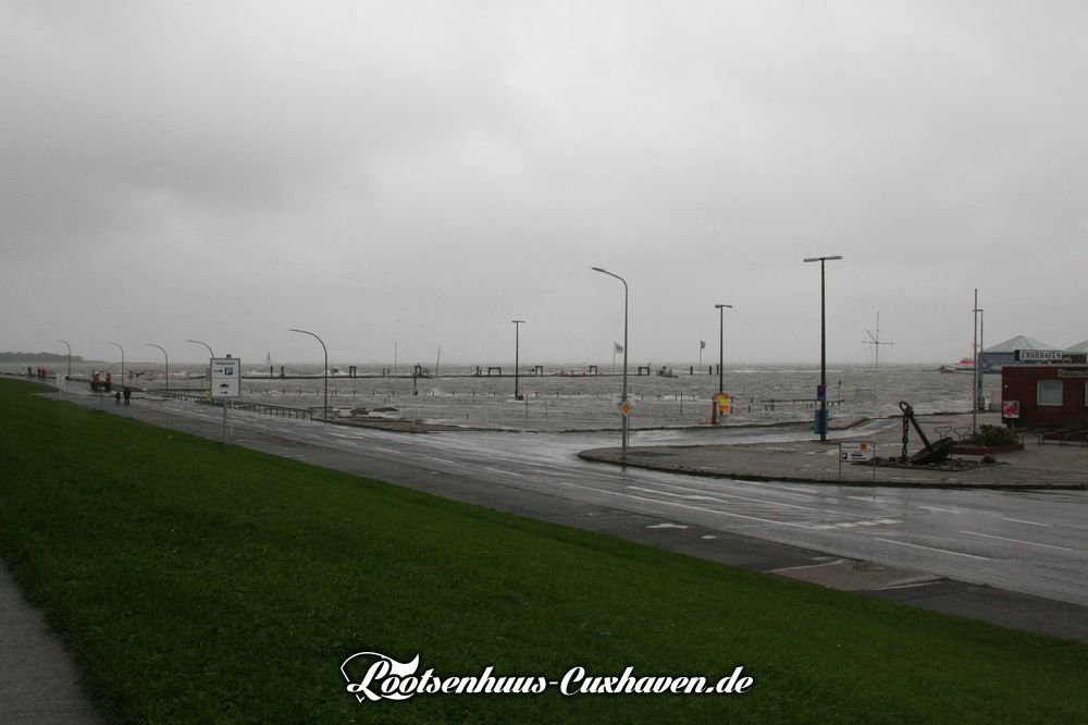 Strumflut in Cuxhaven an der Nordsee